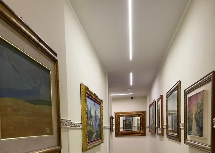 Umberto HouseAlbergo